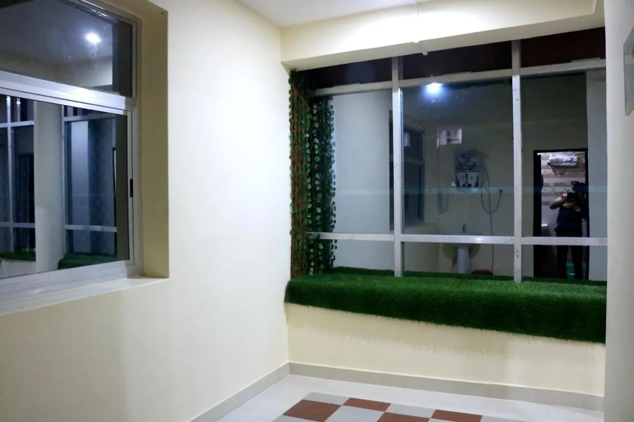 Hotel Saraswati Palace Varanasi